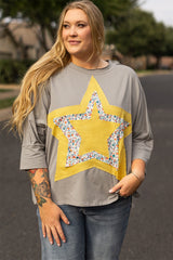 Medium Grey Floral Star Patched 3/4 Sleeve Plus Size Top