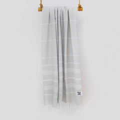 "DRAMA QUEER" Besticktes Hamamtuch