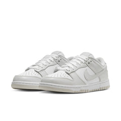 Nike shoes Dunk Retro black and white men skateboarding