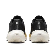 Nike ZOOM FLY 5 Men Lightweight Running Shoes