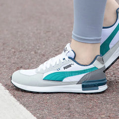 PUMA unisex Fashionable low-top lightweight casual shoes with spliced