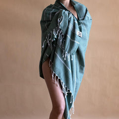 BEACH BOYS Forest Green - Das perfekte Strandtuch aus BIO-Baumwolle