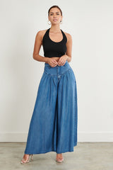 CHAMBRAY WIDE LEG PALAZZO JEANS