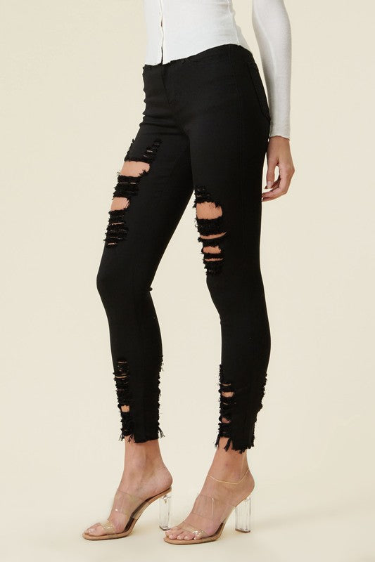 HIGH RISE DISTRESSED SKINNY WITH RAW HEM