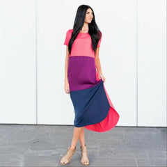 COLOR BLOCK MAXI DRESS WITH SHORT SLEEVE AND HI LOW