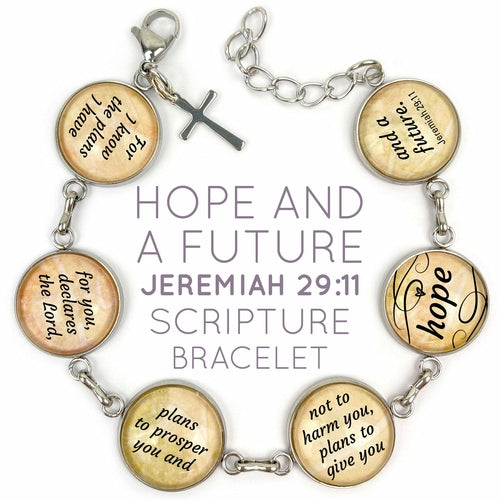 Jeremiah 29:11 "Hope and a Future" Scripture Bracelet – Glass Charm