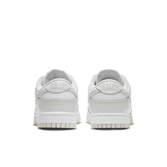 Nike shoes Dunk Retro black and white men skateboarding