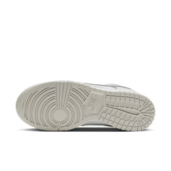 Nike shoes Dunk Retro black and white men skateboarding