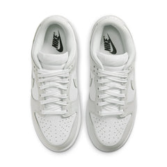 Nike shoes Dunk Retro black and white men skateboarding
