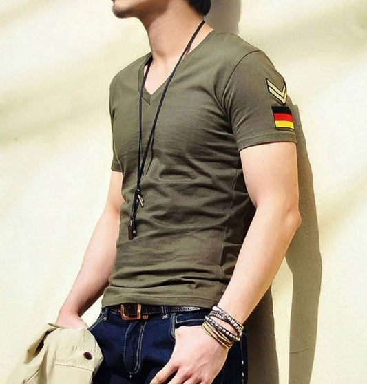 Mens Slim Fit Tee Shirt with Army Badge