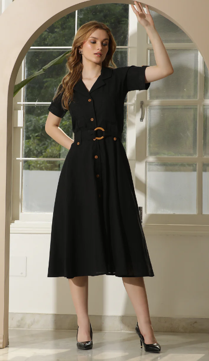 WOOD BUTTON BLACK DRESS (Size L)