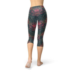 Womens Floral Lotus Capri Leggings