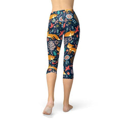 Womens Fox in the Meadows Capri Leggings