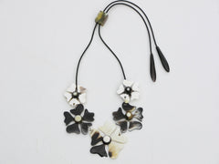 Flower necklaces for women