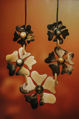 Flower necklaces for women