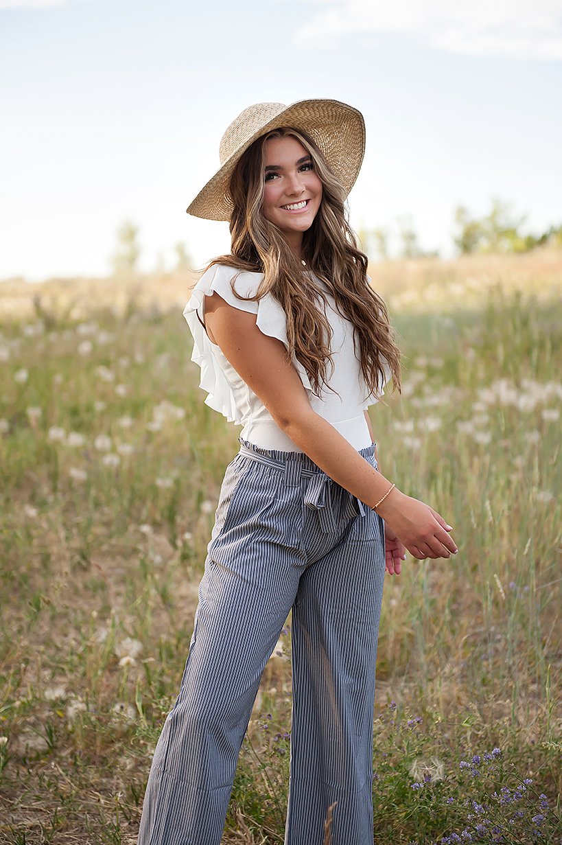 DT Izzy Belted Striped Palazzo pants - grey and white